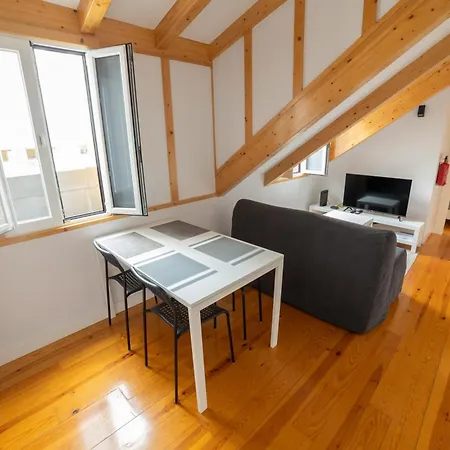 Golden Place - Cacilhas