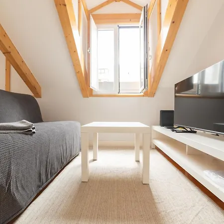 Golden Place - Cacilhas Apartmán *