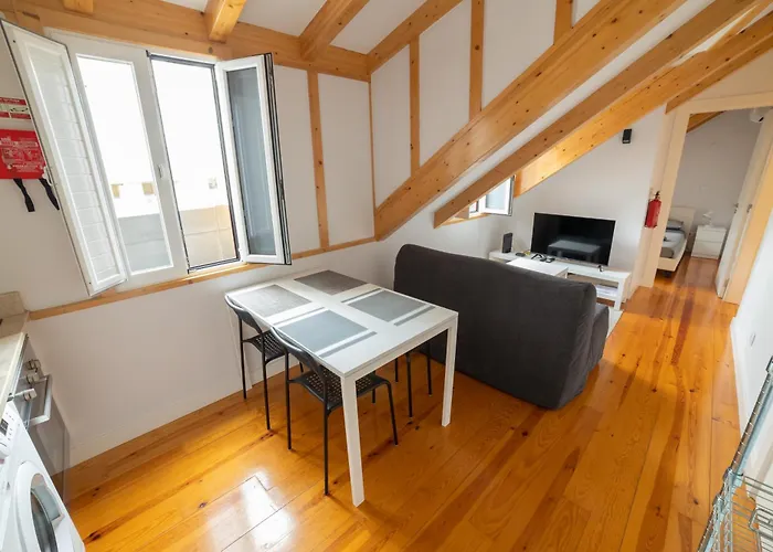 Golden Place - Cacilhas