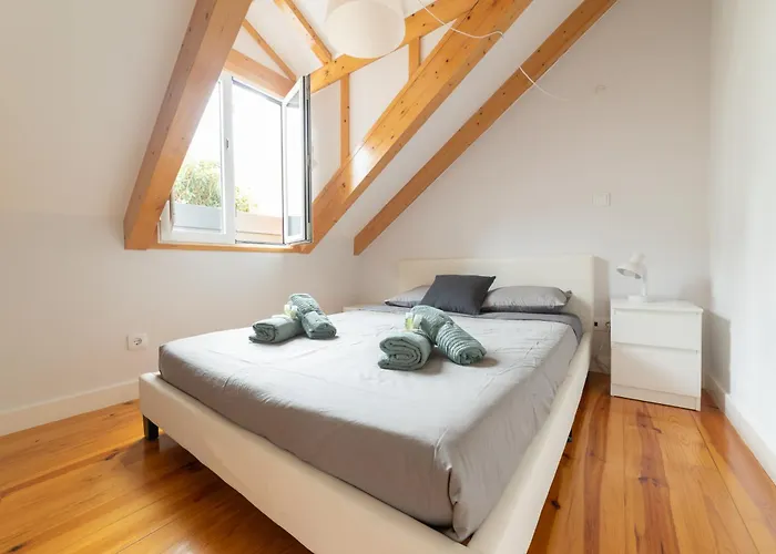 Golden Place - Cacilhas